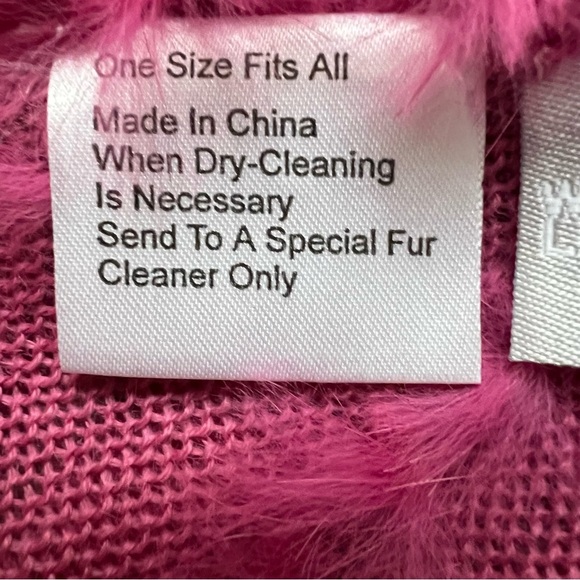 Wilson’s Leather Rabbit Fur Shawl OSFM - Picture 7 of 7